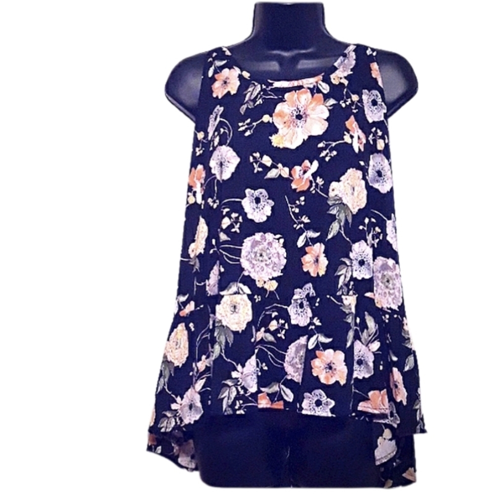 Hopely black floral sleeveless ruffle blouse  size medium camisole